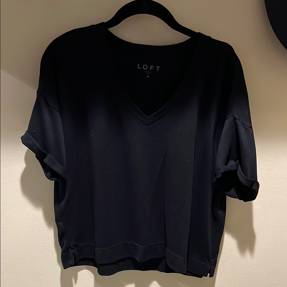 LOFT Women's Classic Black V-Neck Tee